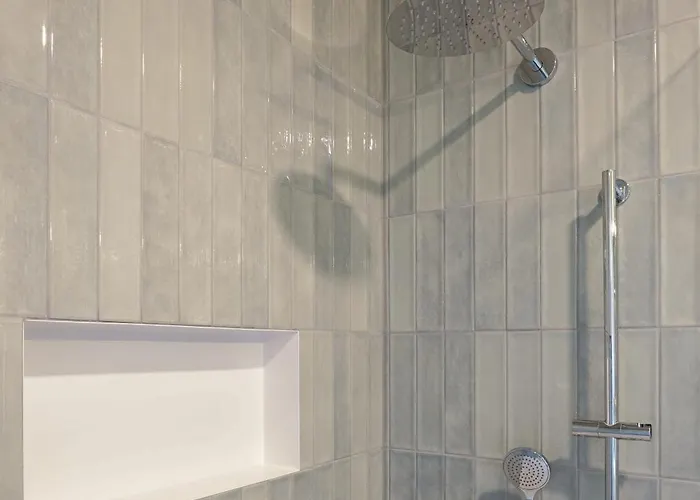 Weitsicht غروسشوناو