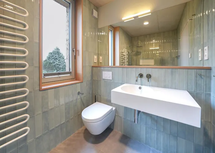 Weitsicht غروسشوناو